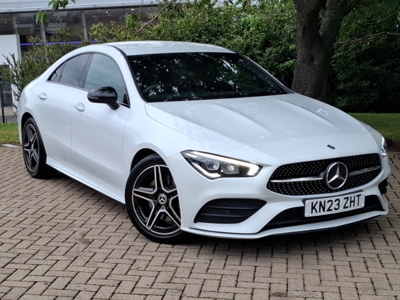 Mercedes-Benz CLA Class Cla 200 Amg Line Premium Tip White