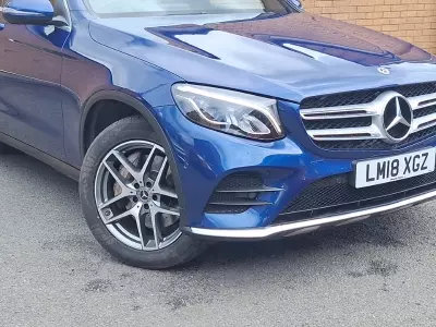Mercedes-Benz GLC Class 250 Amg Line Premium Suv G-tronic 4Ma Red #20