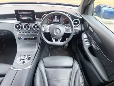 Mercedes-Benz GLC Class 250 Amg Line Premium Suv G-tronic 4Ma Red #8