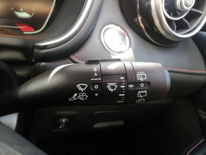 MG HS 1.5 T-gdi Exclusive Suv Dct Euro 6 Ss Black #17