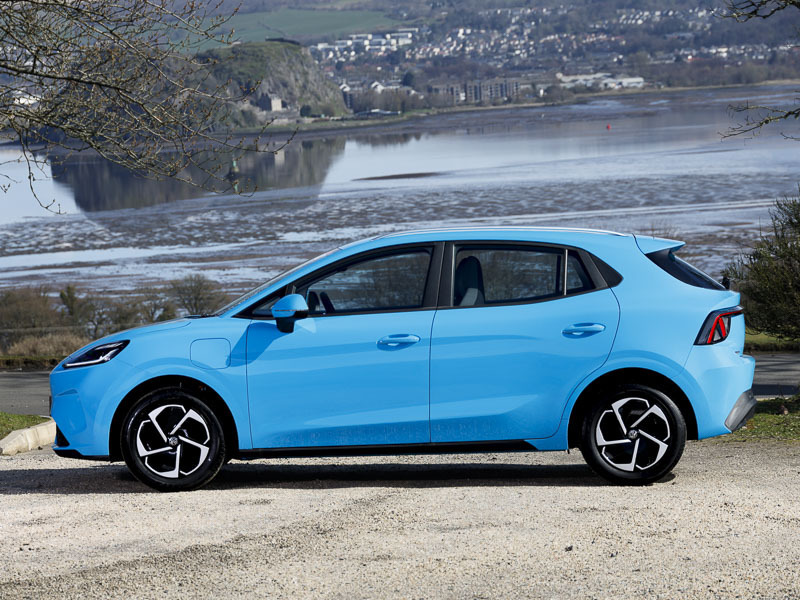 MG MG4 110Kw Comfort Standard Range 43Kwh Blue #4