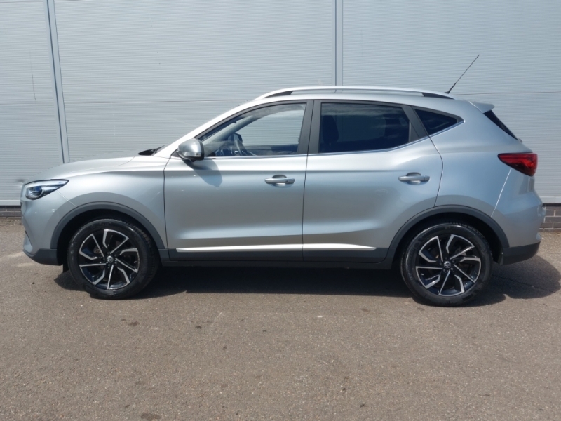 MG ZS 1.0T Gdi Exclusive Dct Silver #4