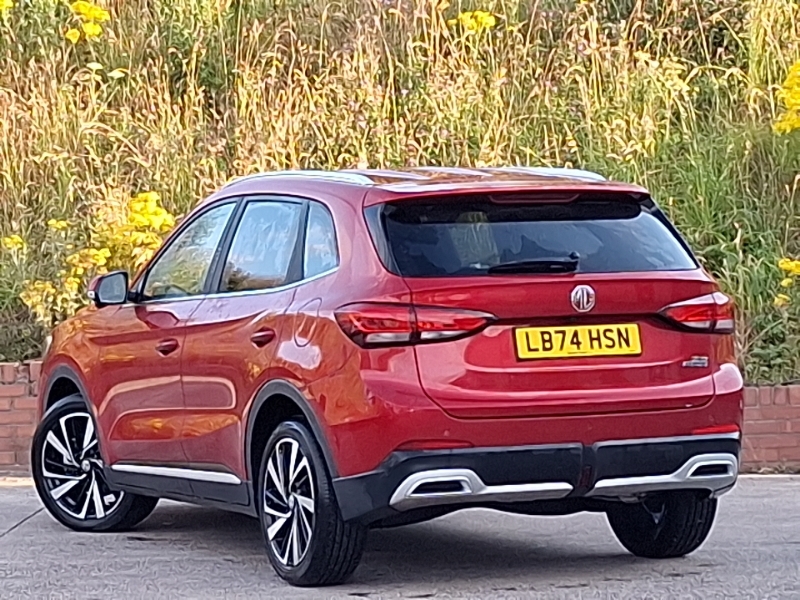 MG ZS 1.5 Hybrid Trophy LB74HSN Red #2