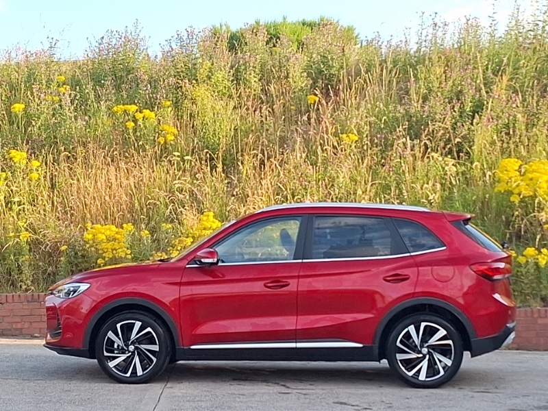 MG ZS 1.5 Hybrid Trophy LB74HSN Red #4