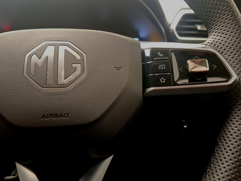 MG ZS 1.5 Hybrid Trophy Suv Hybrid Euro Silver #13