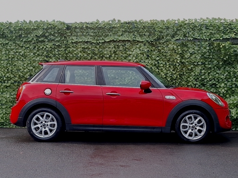 Mini Hatch 2.0 Cooper S Classic II FD69LRY Red #3
