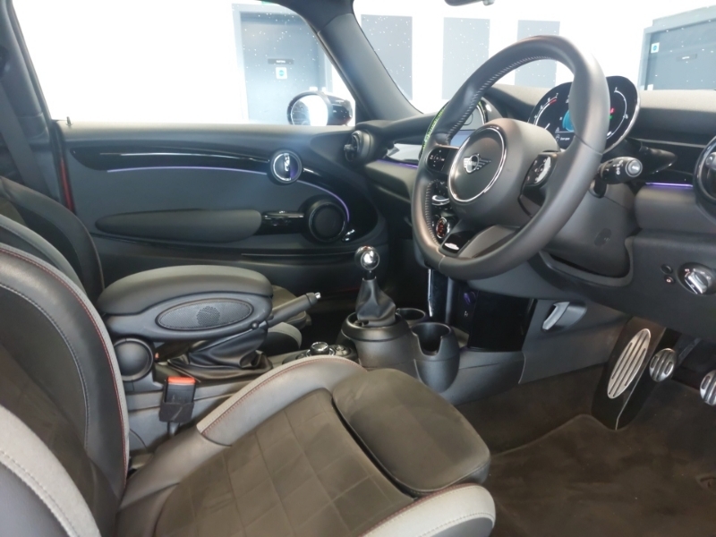 Mini Hatch 1.5 Cooper Sport NG71JXV Red #6