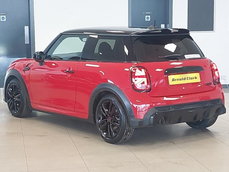 Mini Hatch 1.5 Cooper Sport NG71JXV Red #2