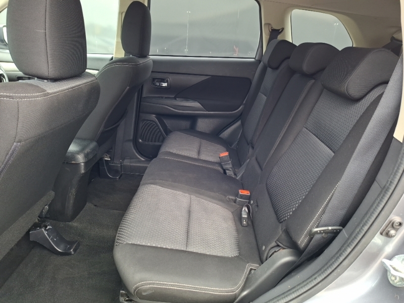 Mitsubishi Outlander 2.2 Di-d Gx3 Grey #6