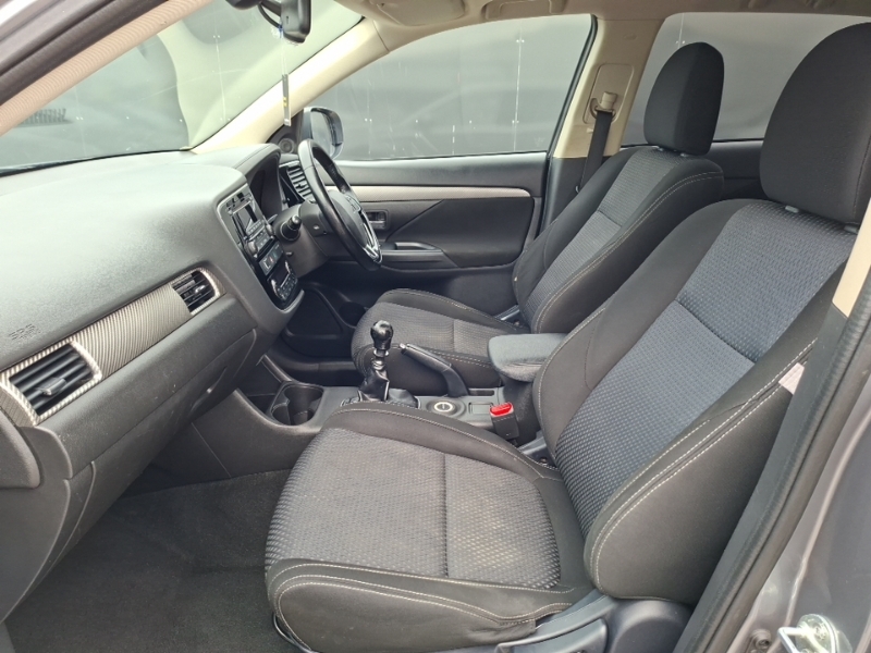 Mitsubishi Outlander 2.2 Di-d Gx3 Grey #5