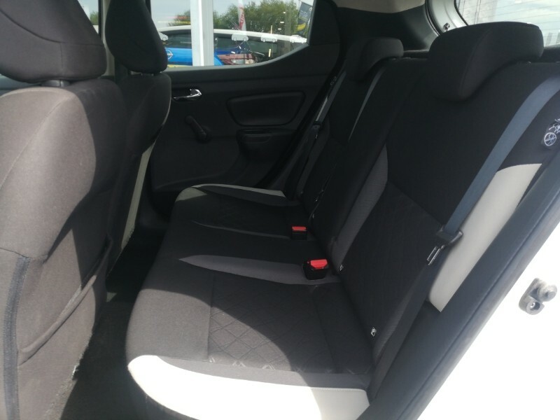 Nissan Micra 1.5 Dci Acenta White #6