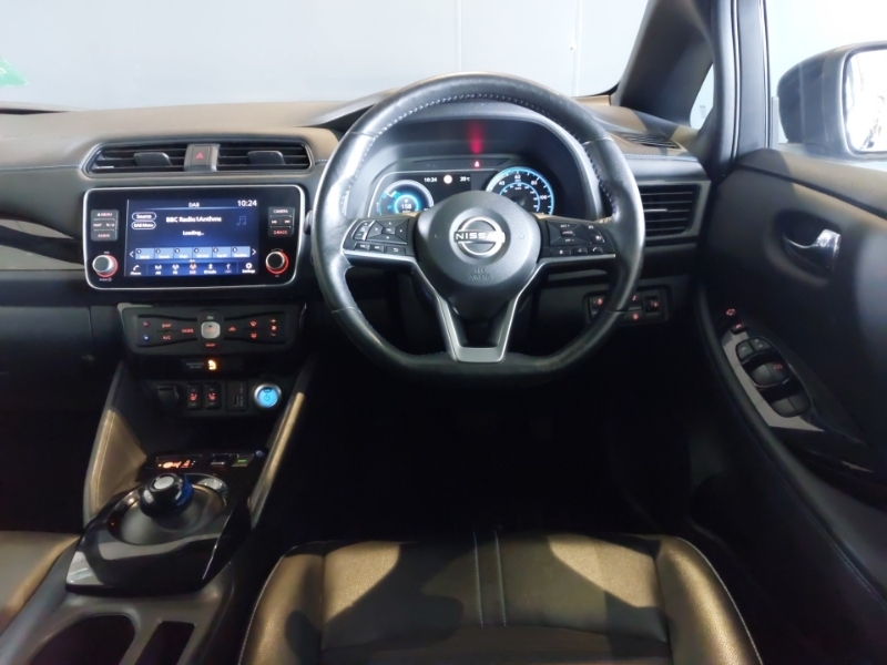 Nissan Leaf 110Kw N-connecta 39Kwh Black #5