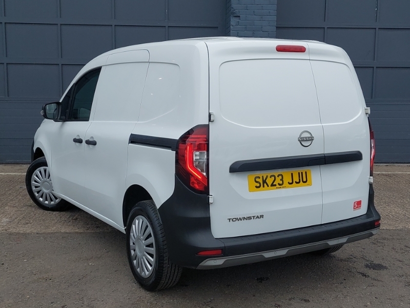 Nissan TOWNSTAR 1.3 Acenta Van White #2