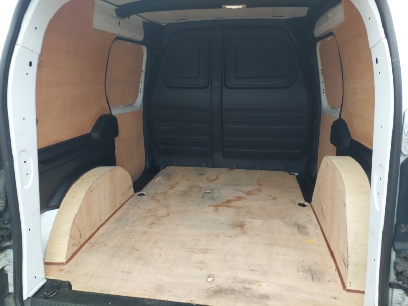 Nissan TOWNSTAR 45Kwh Acenta Panel Van 6Dr L1 122 P Grey #18