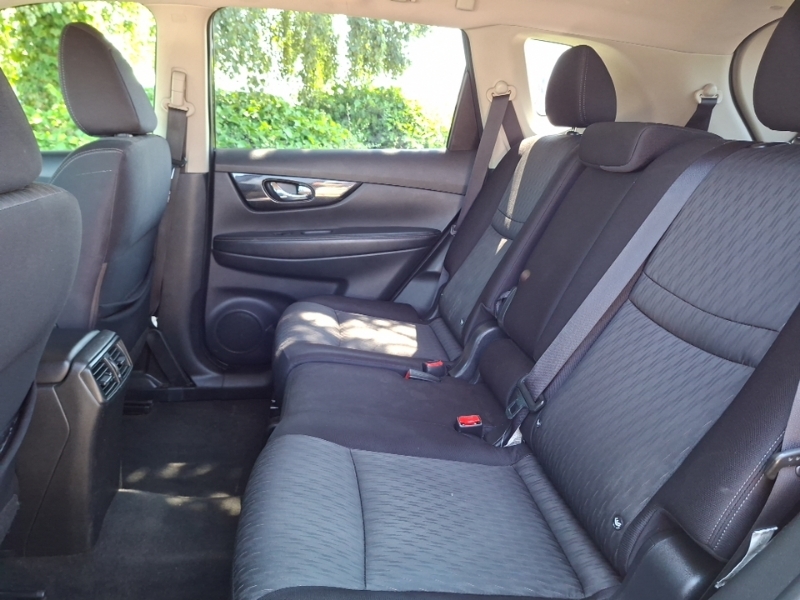 Nissan X-Trail 1.6 Dig-t Acenta 7 Seat MW67PCZ Black #6