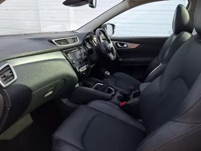 Nissan Qashqai 1.3 Dig-t N-motion Grey #5