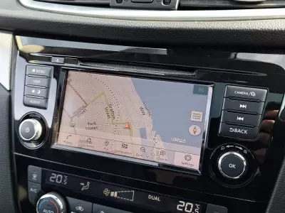 Nissan Qashqai 1.3 Dig-t N-motion Grey #16
