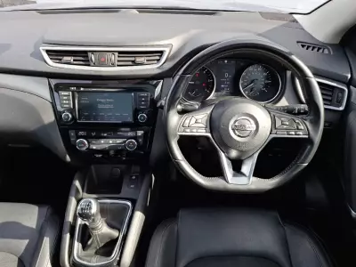 Nissan Qashqai 1.3 Dig-t N-motion Grey #7