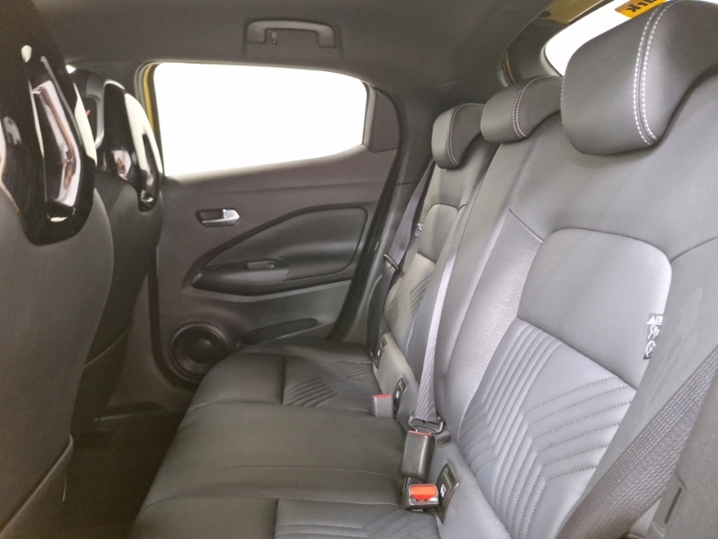 Nissan Juke 1.0 Dig-t Tekna SM25ZHR Yellow #6