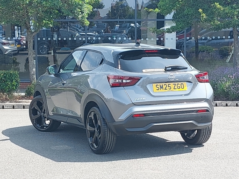 Nissan Juke 1.0 Dig-t Tekna Grey #2