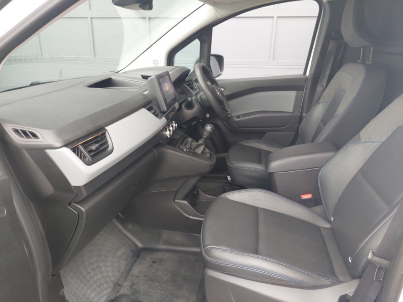 Nissan TOWNSTAR 1.3 Acenta Van White #5