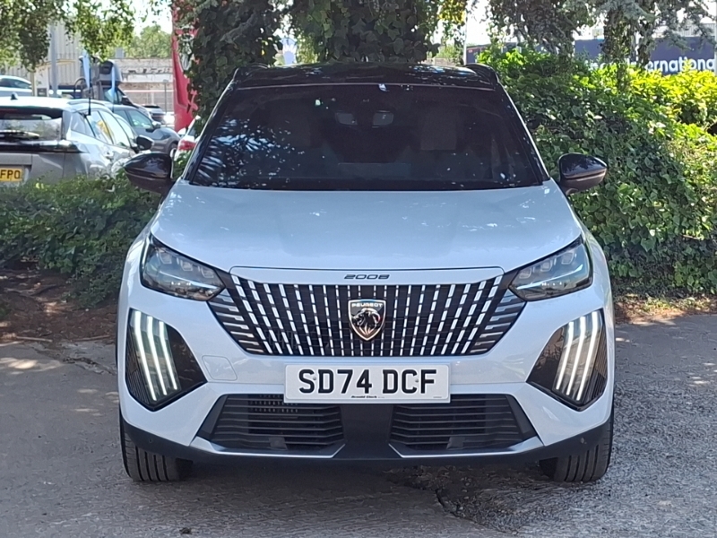 Peugeot 2008 1.2 Puretech 130 Allure Estate Black #14