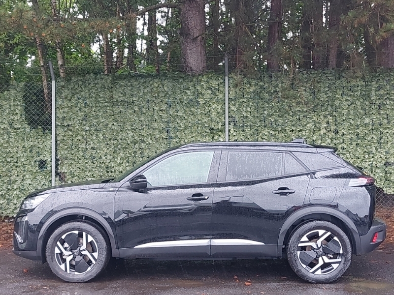 Peugeot e-2008 115Kw Gt 54Kwh Black #4