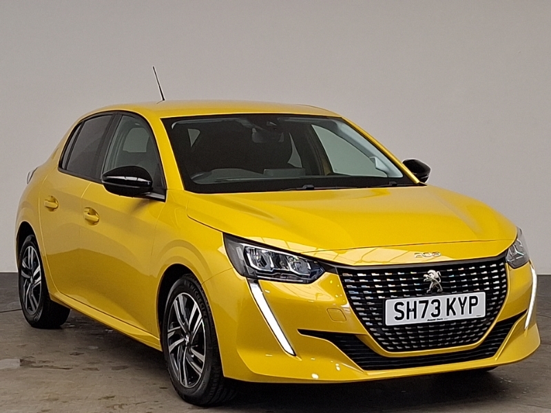 Peugeot 208 1.2 Puretech Active Premium Yellow