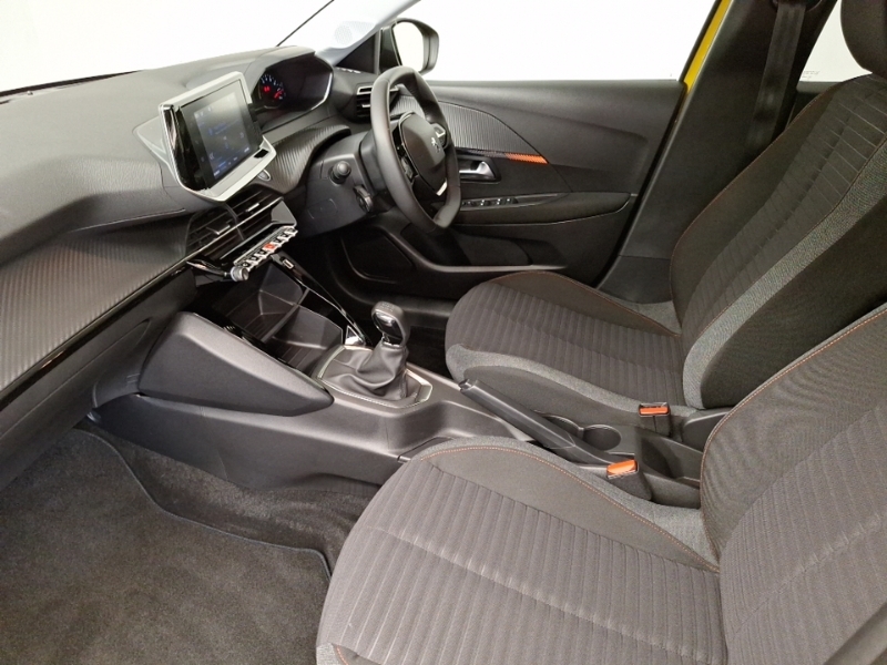 Peugeot 208 1.2 Puretech Active Premium SH73KYP Yellow #5