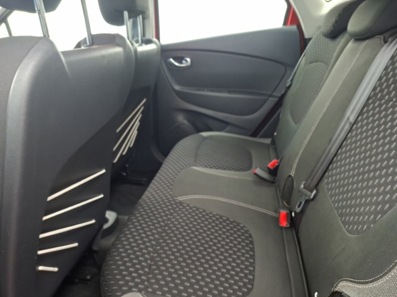 Renault Captur 1.2 Tce 120 Dynamique Nav Red #6