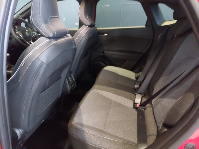 Renault Symbioz 1.3 Tce 140 Techno Red #6