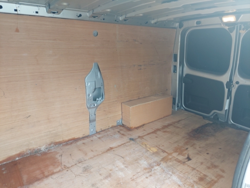 Renault Trafic Ll30 Energy Dci 120 Sport Nav Van Silver #6