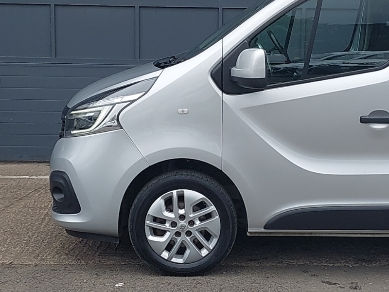 Renault Trafic Ll30 Dci 120 Sport Energy Lwb Low Roof 17685 Black #19
