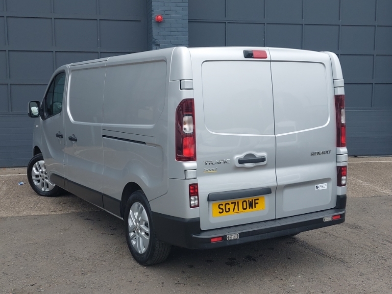 Renault Trafic Ll30 Energy Dci 120 Sport Nav Van Silver #2