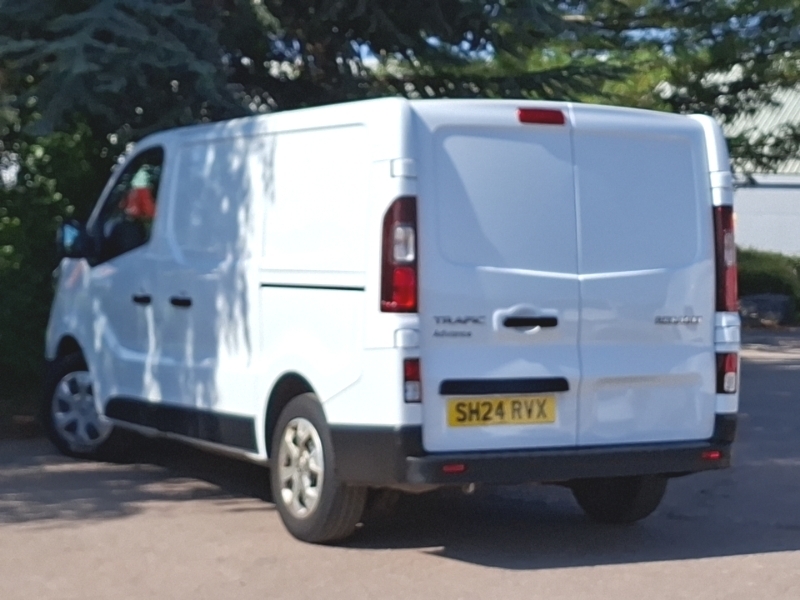 Renault Trafic Sl30 Blue Dci 130 Advance Van SH24RVX White #2