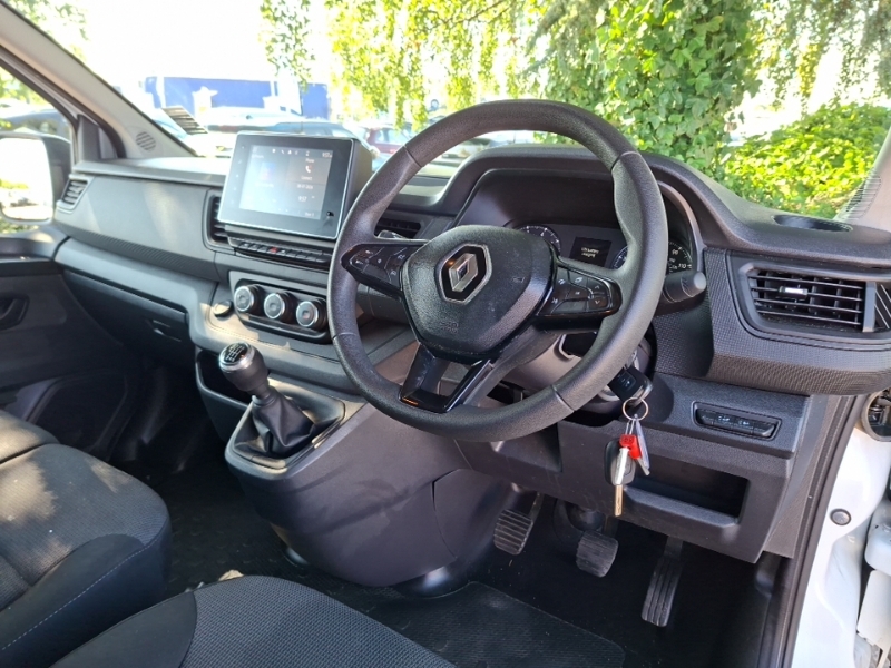 Renault Trafic Sl30 Blue Dci 130 Advance Van SH24RVX White #3