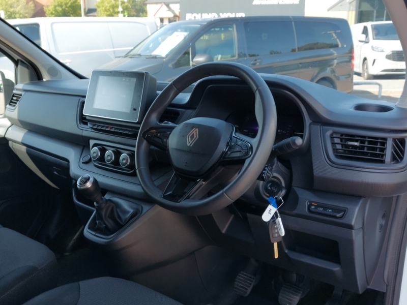 Renault Trafic Ll30 Blue Dci 130 Advance Safety Van White #3