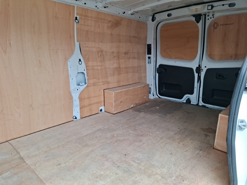 Renault Trafic Ll30 Blue Dci 130 Advance Safety Van White #6
