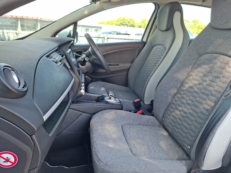 Renault Zoe 100Kw I Iconic R135 50Kwh White #5
