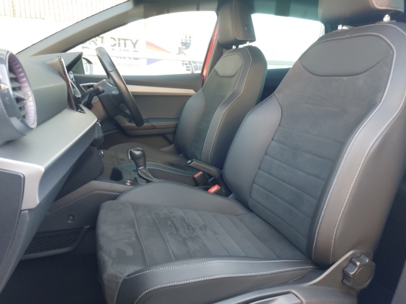 Seat Ibiza 1.0 Tsi 110 Xcellence Lux Dsg Red #5