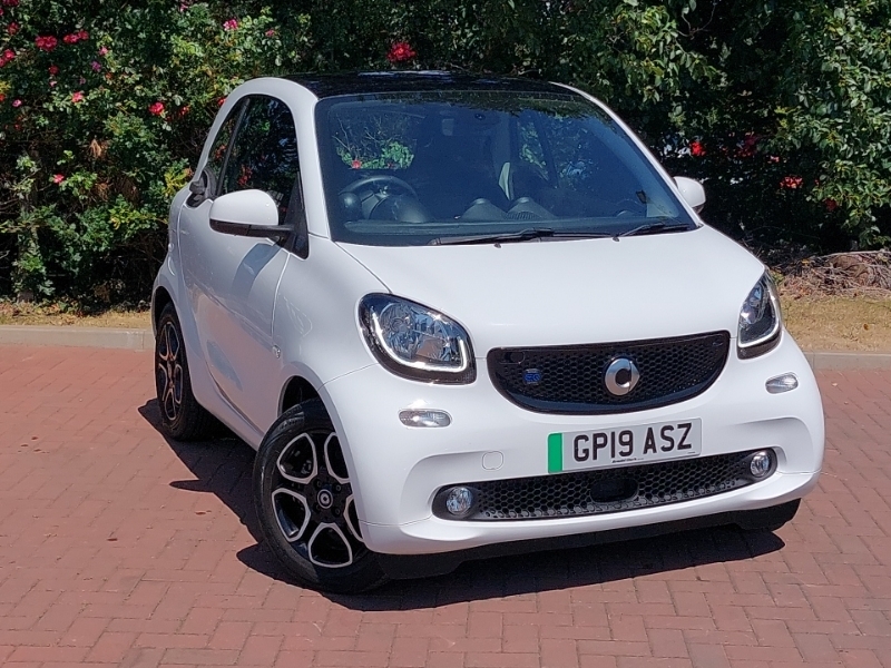Smart Fortwo Coupe 60Kw Eq Prime Prem Plus 17Kwh 22Kwch White