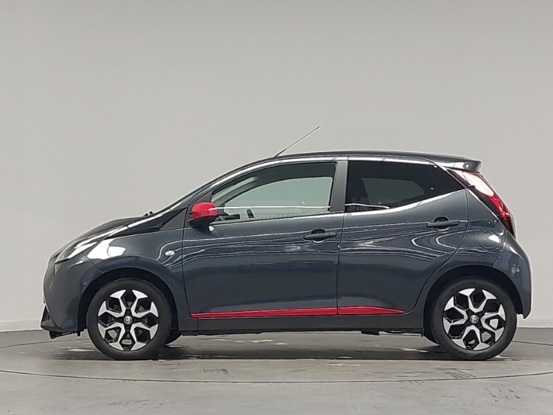 Toyota Aygo 1.0 Vvt-i X-trend Grey #4