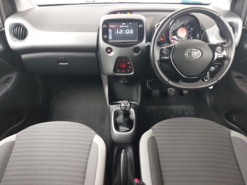 Toyota Aygo 1.0 Vvt-i X-trend Grey #3