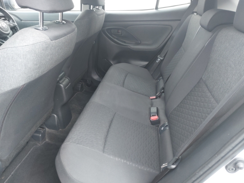 Toyota Yaris Cross 1.5 Hybrid Icon Cvt Silver #6