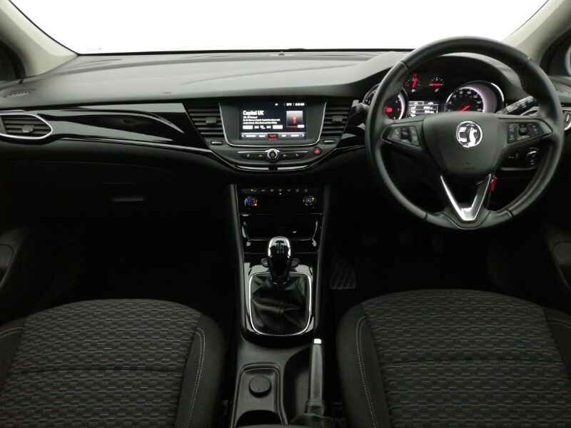 Vauxhall Astra 1.4T 16V 150 Sri White #3