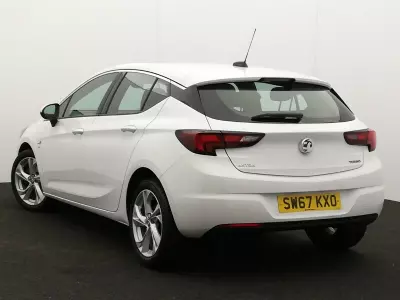 Vauxhall Astra 1.6 Cdti Ecoflex Design Sports Tourer Euro 6 Ss Green #2