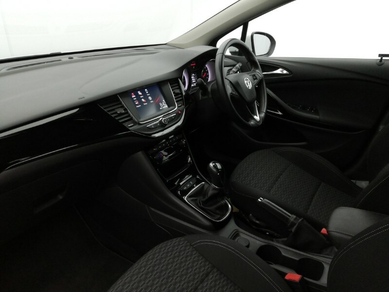 Vauxhall Astra 1.4T 16V 150 Sri White #5