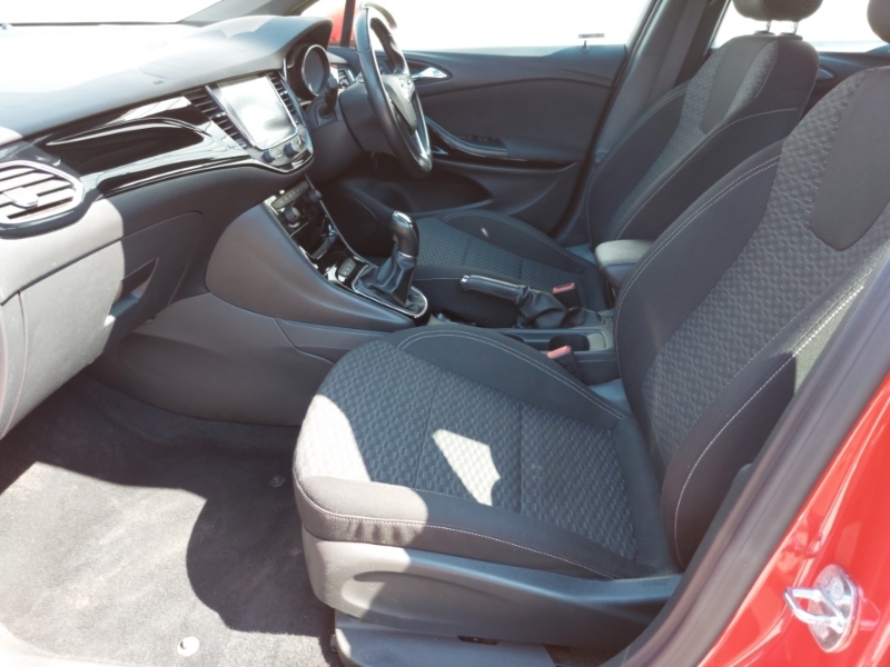 Vauxhall Astra 1.4T 16V 150 Sri Vx-line Nav Red #5