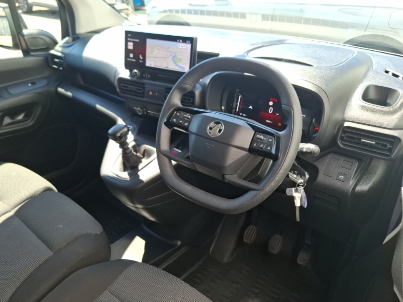 Vauxhall Combo 1.5 Turbo D 100Ps Pro H1 Van White #3
