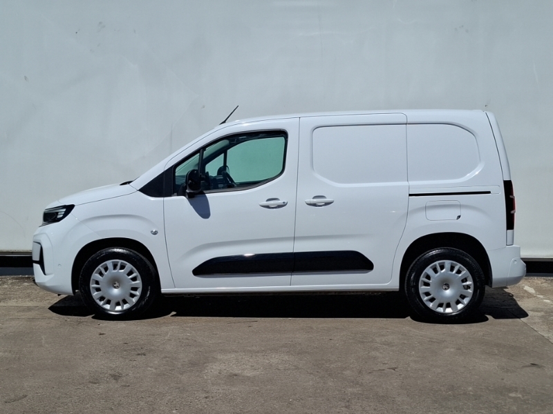 Vauxhall Combo 1.5 Turbo D 100Ps Pro H1 Van White #4